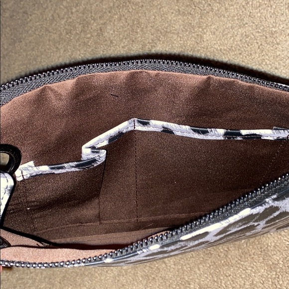 Fabulous Clutch! - Picture 3 of 4